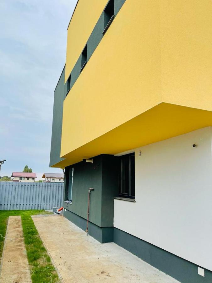 Galaxy Residence Villa Otopeni Exterior photo